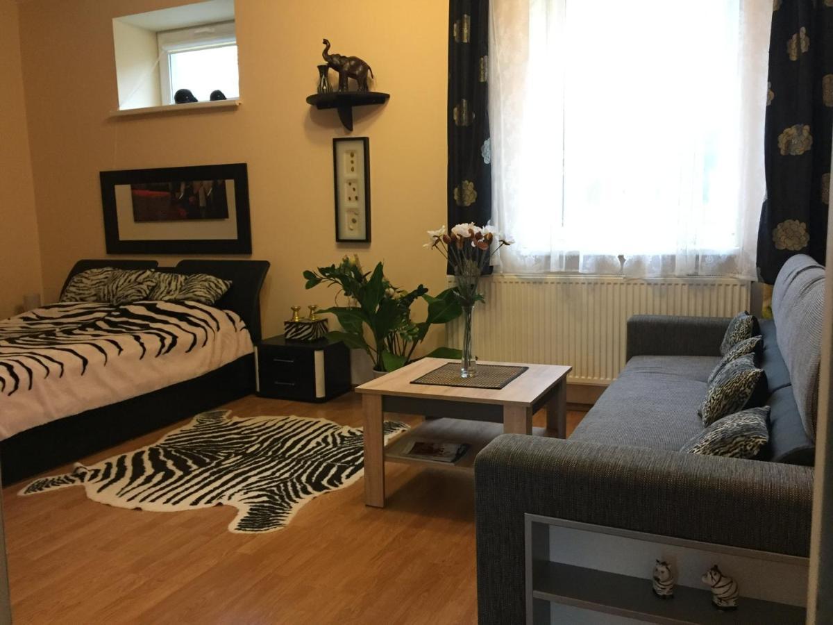 Apartamentai Pas Regina Palanga Buitenkant foto