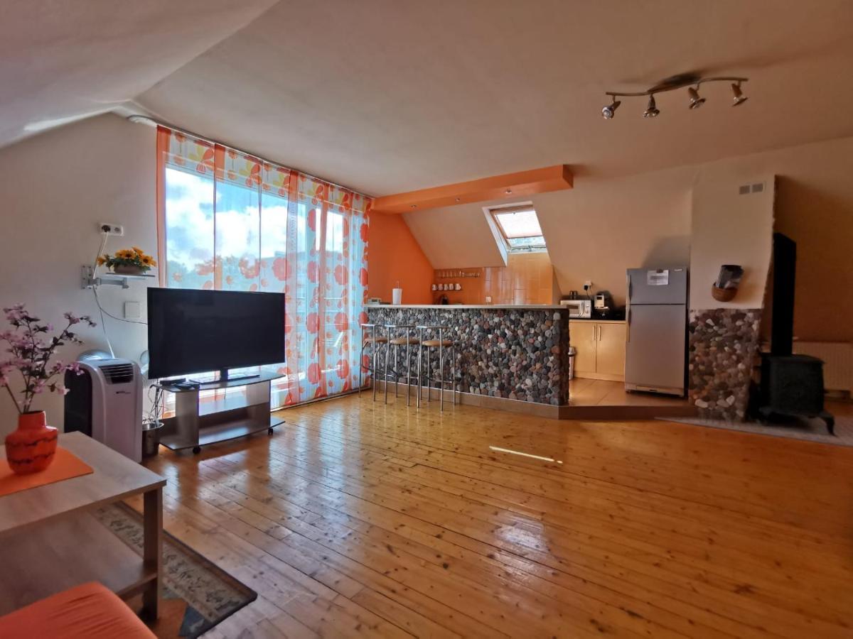Apartamentai Pas Regina Palanga Buitenkant foto
