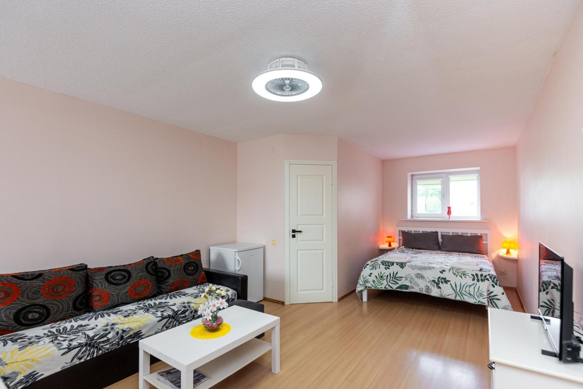 Apartamentai Pas Regina Palanga Buitenkant foto
